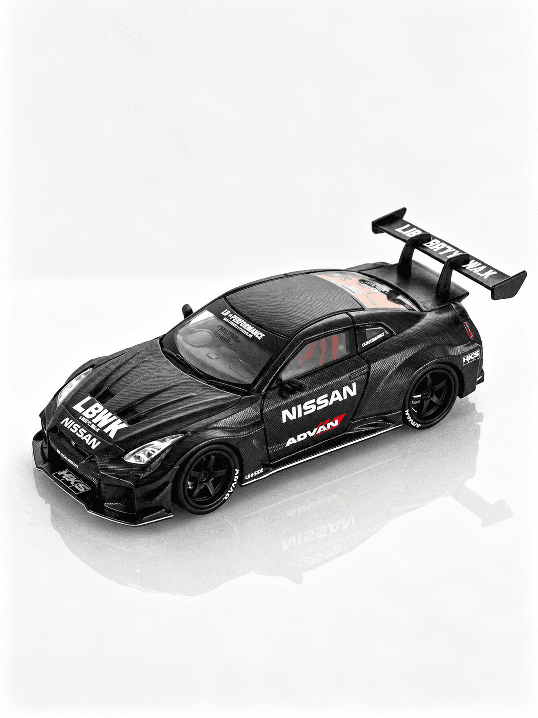 NISSAN GT-R R35 LIBERTY WALK – CARBON FIBER